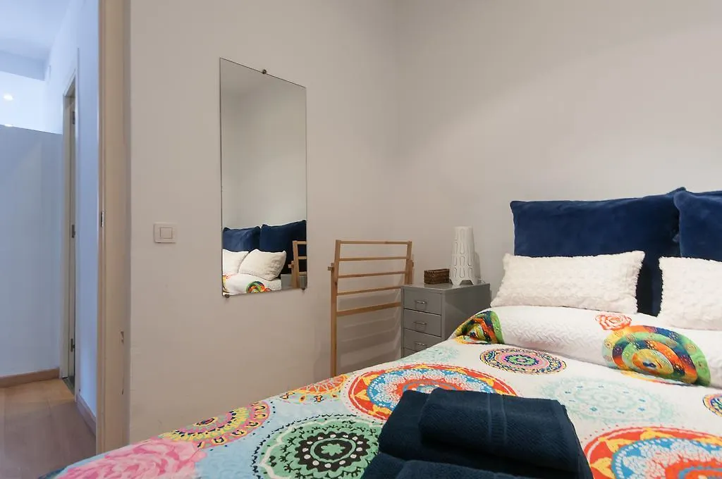 Cute Apartment In Sants Station With Hbo & Alexa & Ac