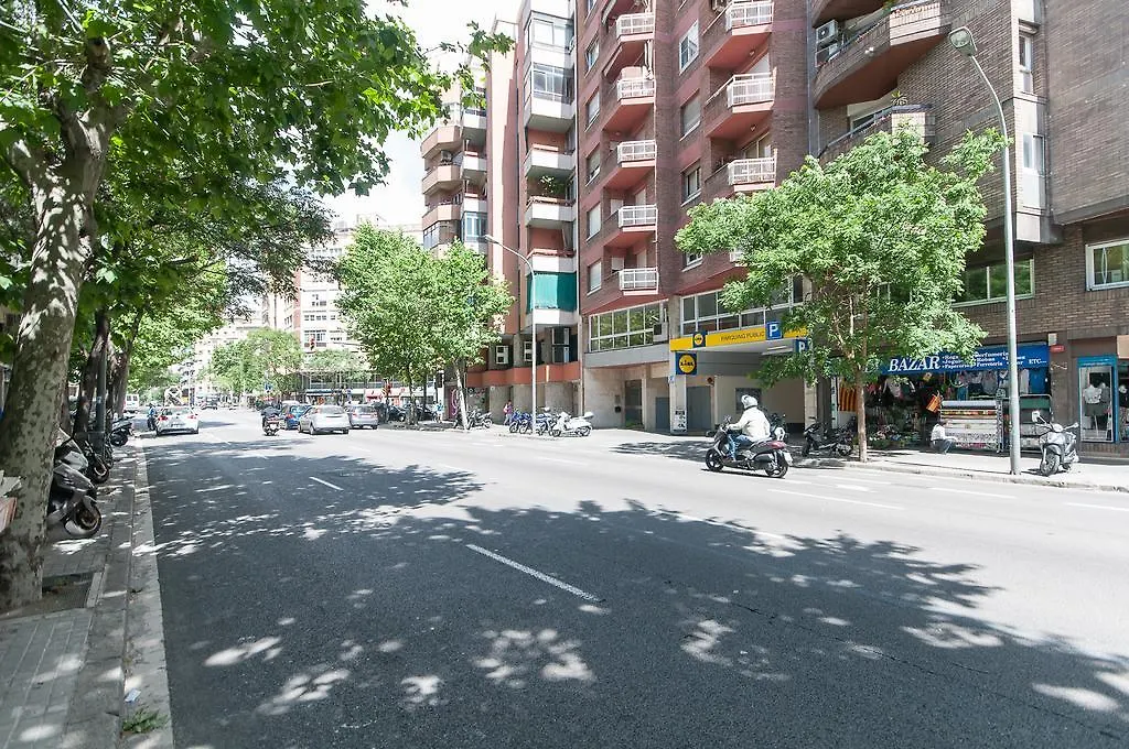 Cute Apartment In Sants Station With Hbo & Alexa & Ac